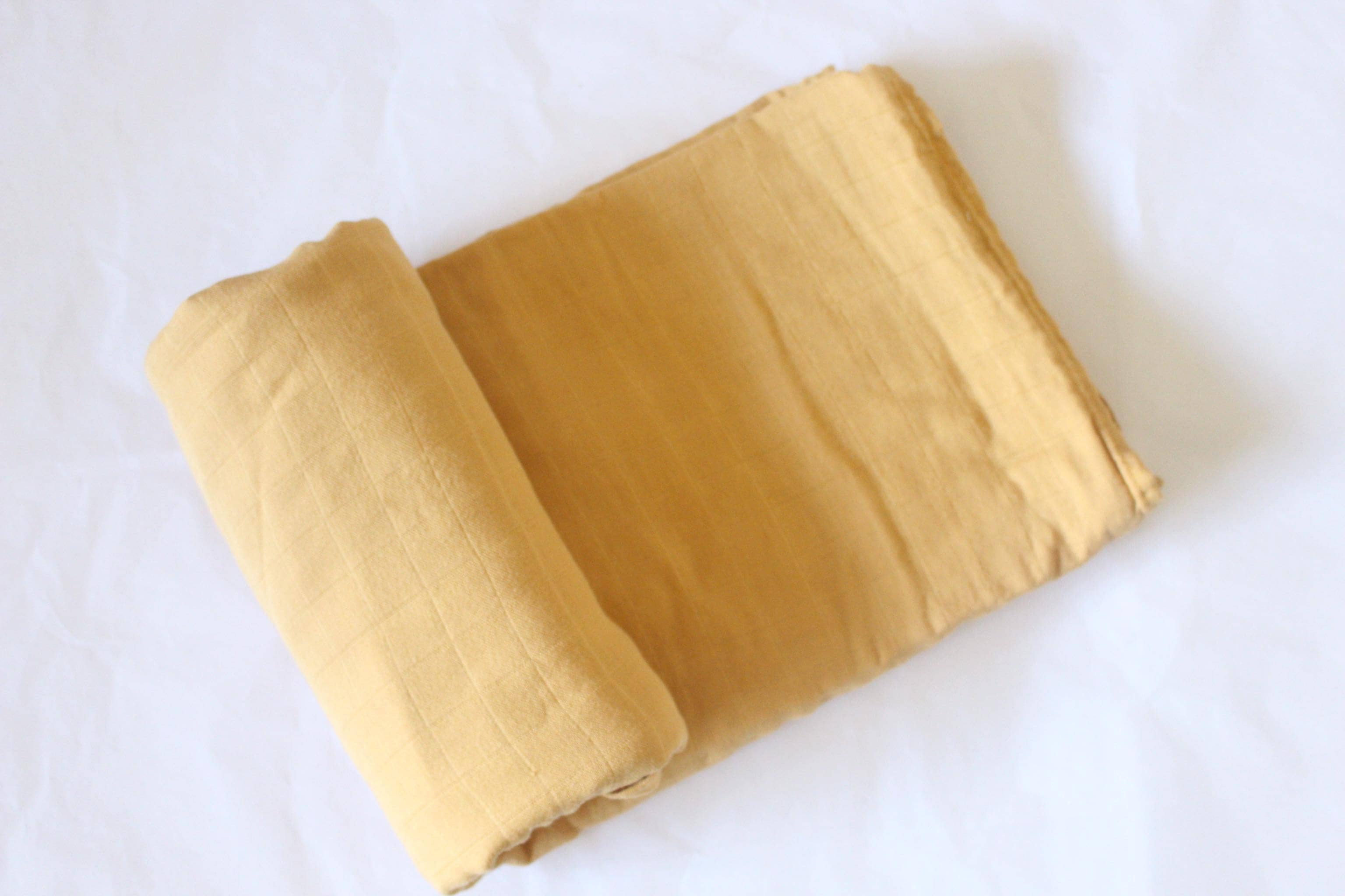 Halcyon Bamboo Muslin Wrap - Bubba Bump