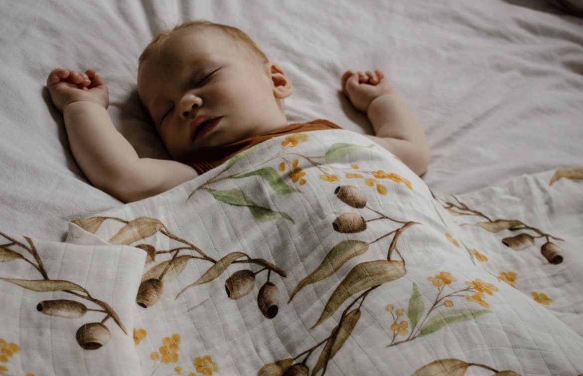 Gumnut Bamboo Muslin Wrap - Bubba Bump