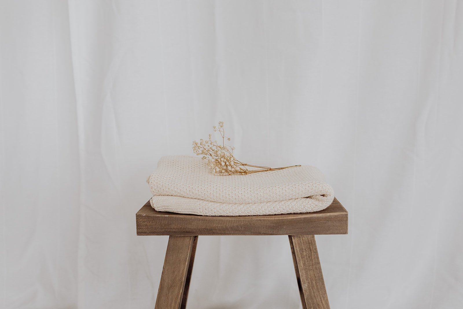 Oatmeal Winter Knit Blanket - Bubba Bump