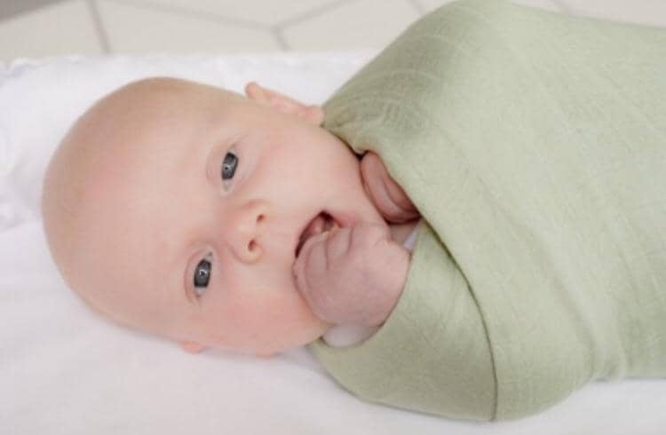 Sage Bamboo Muslin Wrap - Bubba Bump